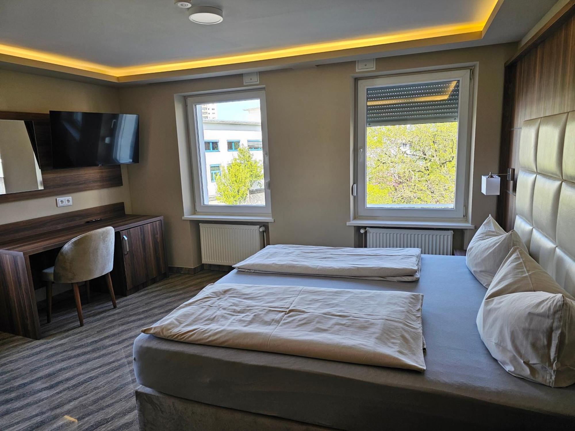 Hotel City Faber Worms Exteriör bild